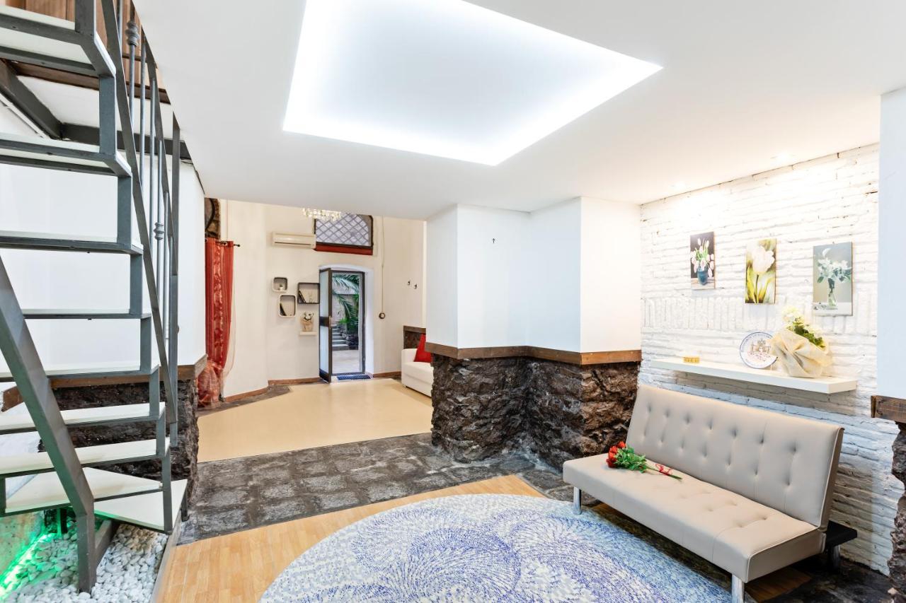 Charming Sicilian Loft * Catania