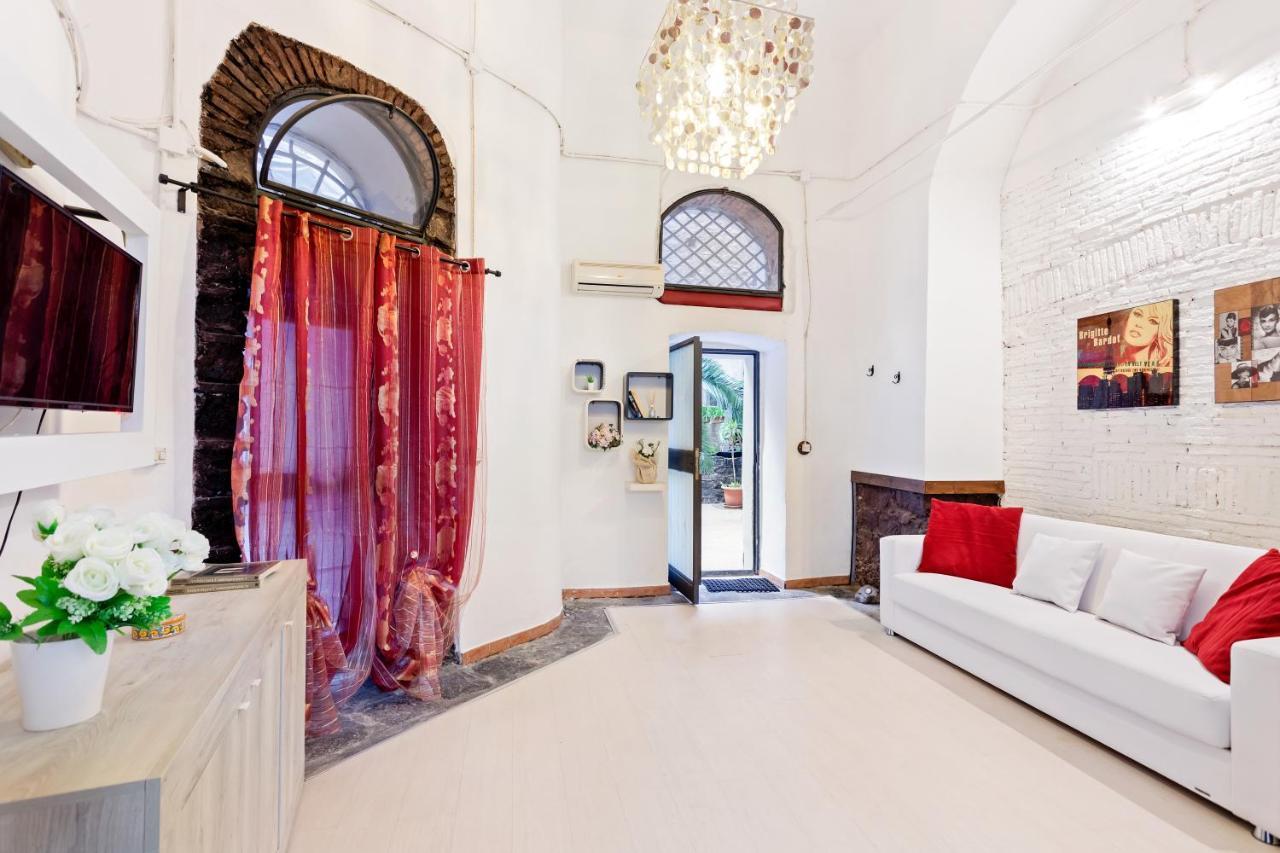 Charming Sicilian Loft Appartamento Catania